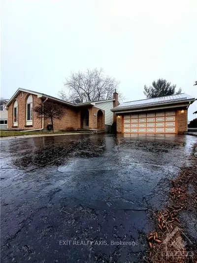 810 OVERLEA Court, Kingston, ON K7M 6Z8
