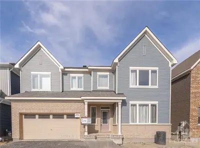752 VENNECY Terrace, Orleans - Convent Glen and Area, ON K1W 0M8