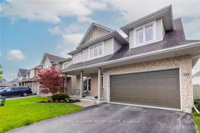 151 MONTARGIS Circle, Orleans - Cumberland and Area, ON K4A 0M5