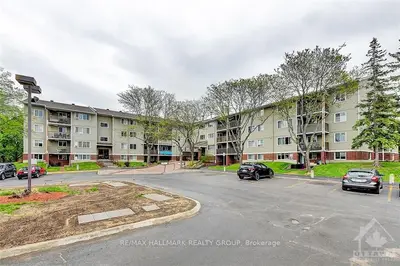 6532 BILBERRY Drive 104, Orleans - Convent Glen and Area, ON K1C 4N9