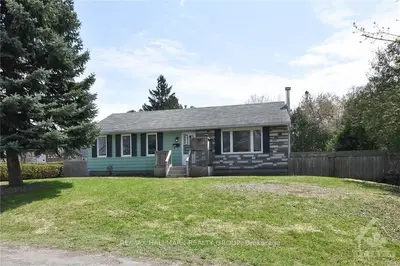 124 GRANTON Avenue, Meadowlands - Crestview and Area, ON K2G 1X5