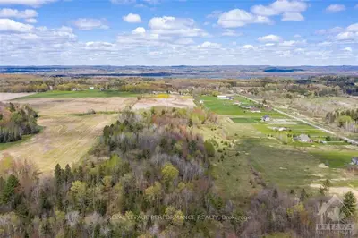 3304 Wilhaven Drive, Orleans - Cumberland and Area, ON K4C 1K4