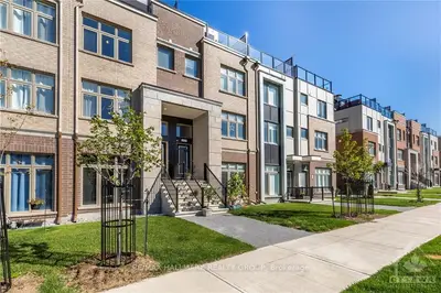 803 MIKINAK Road, Manor Park - Cardinal Glen and Area, ON K1K 4Z9