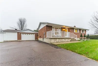 8 DORIS Street, Petawawa, ON K8A 7V1