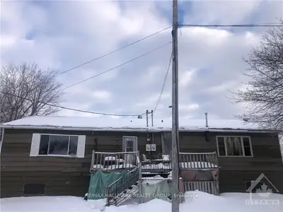 68-70 MCNAB Street, North Glengarry, ON K0C 1A0