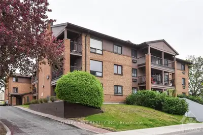 316 SAVARD Avenue 209, Vanier and Kingsview Park, ON K1L 7S2