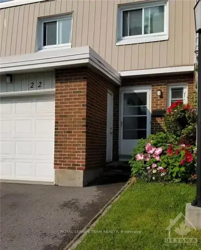 22 THE ROCKERY, Overbrook - Castleheights and Area, ON K1K 3Y1