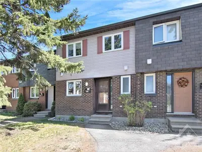 1294 CEDARCROFT Crescent 29, Cyrville - Carson Grove - Pineview, ON K1B 5C7