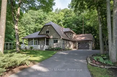 16995 MALONEY Road, South Stormont, ON K0C 2A0