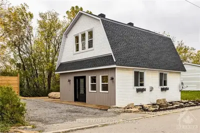 206 BROADWAY Street E, Merrickville-Wolford, ON K0G 1N0
