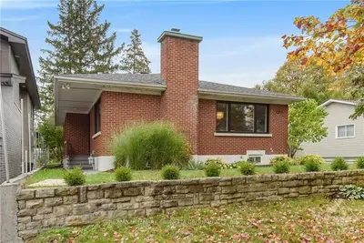1255 EVANS Boulevard, Alta Vista and Area, ON K1H 7T7