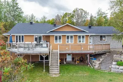 1114 Beachburg Road, Whitewater Region, ON K0J 1C0