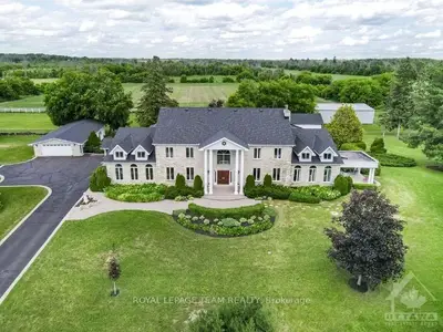 1071 RIVER Road, Manotick - Kars - Rideau Twp and Area, ON K4M 1B4