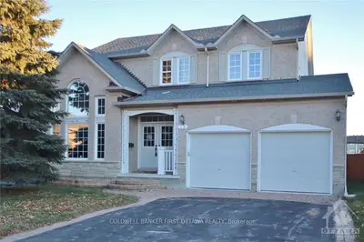 15 MANNING Court, Kanata, ON K2K 3N2