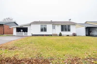 46 HERMAN Street, Petawawa, ON K8H 1W2