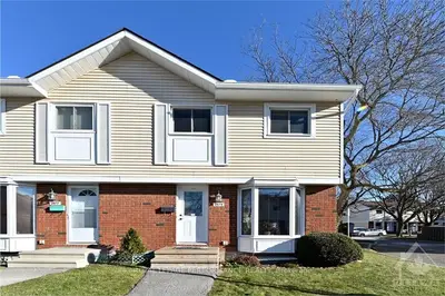 1979 GREENVALE Lane, Orleans - Convent Glen and Area, ON K1C 6E4