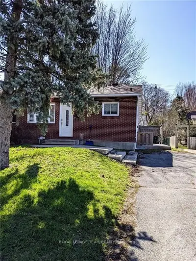 106 GLAMORGAN Drive, Kanata, ON K2L 1R4