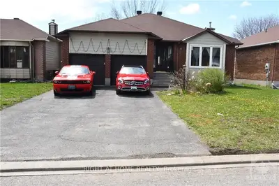 66 JARLAN Terrace, Kanata, ON K2L 3L3