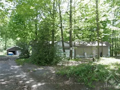 14384 CONC 11-12 Road, North Stormont, ON K0A 1R0