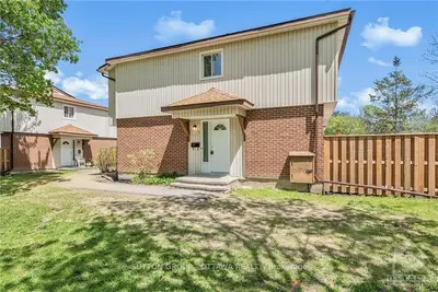 3247 BANNON Way, Blossom Park - Airport and Area, ON K1T 1T2