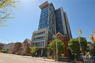 224 LYON Street N 414, Ottawa Centre, ON K1R 0C1