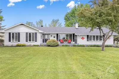 122 JACK LOUGHEED Way, Carp - Dunrobin - Huntley - Fitzroy and Area, ON K0A 1X0