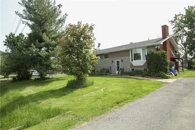 4918 DESJARDINS Street, South Glengarry, ON K0C 1S0