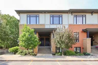 37 BERGERON, Orleans - Convent Glen and Area, ON K1C 0C2