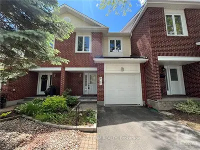 6131 HERITAGE PARK Crescent, Orleans - Convent Glen and Area, ON K1C 7G6
