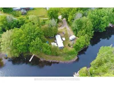 101 TULLIS Lane, Drummond/North Elmsley, ON K0G 1K0