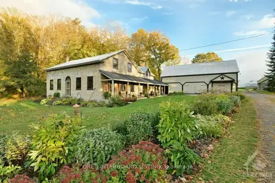 8835 GOSFORD Road, Elizabethtown-Kitley, ON K0G 1R0