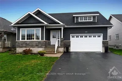 105 WILDWOOD Crescent, Brockville, ON K6V 0A9