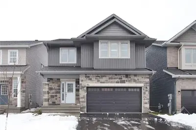 84 DEFENCE Street, Kanata, ON K2V 0N2