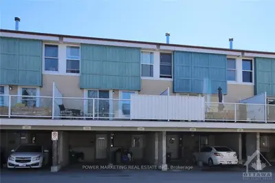 825 CAHILL Drive 155, Hunt Club - South Keys and Area, ON K1V 9N7