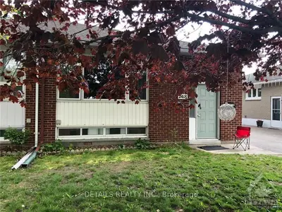 2418 IRIS Street, Parkway Park - Queensway Terrace S and Area, ON K2C 1C6