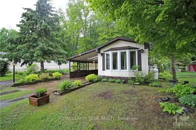 10146 COUNTY ROAD 43 Road 22, North Dundas, ON K0E 1S0