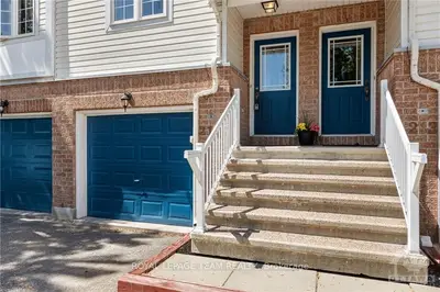 211 GERSHWIN, Bells Corners and South to Fallowfield, ON K2H 1G6