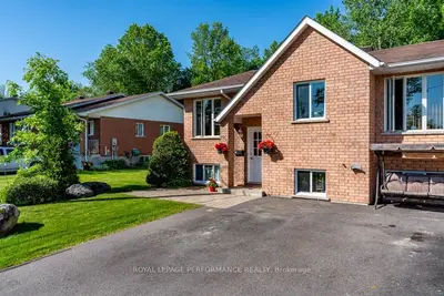 63 FARRAN Drive, South Stormont, ON K0C 1M0