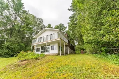 2128 OLD BARRYS BAY Road, Madawaska Valley, ON K0J 1B0