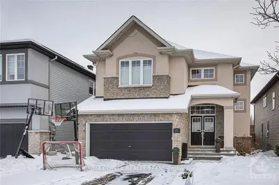 1472 COMFREY Crescent, Orleans - Cumberland and Area, ON K4A 0L8