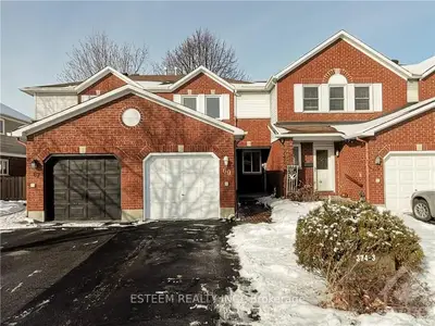 69 WOODBURY Crescent, Hunt Club - South Keys and Area, ON K1G 5E3