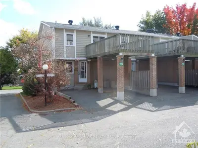 1162 CHIMNEY HILL Way, Beacon Hill North - South and Area, ON K1J 8Z8