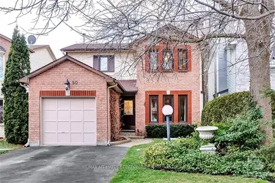 50 DENHAM Way, Stittsville - Munster - Richmond, ON K2S 1H5