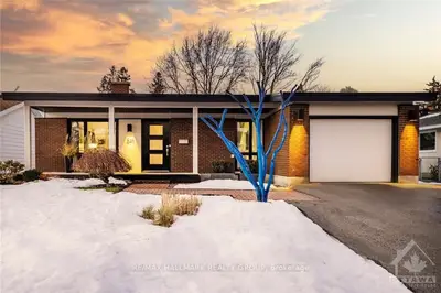 641 GLENHURST Crescent, Beacon Hill North - South and Area, ON K1J 7B6