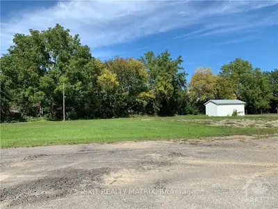 49 JOHN Street, North Dundas, ON K0C 1H0