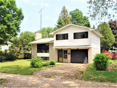 4 MASSEY Place, Brockville, ON K6V 3K9