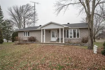 497 BOLT Road, Alfred and Plantagenet, ON K0B 1A0
