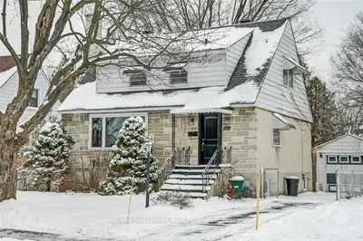 1311 LAPERRIERE Avenue, Carlington - Central Park, ON K1Z 7R9