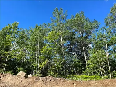 Lot 32 YANTHA Crescent, Madawaska Valley, ON K0J 1B0