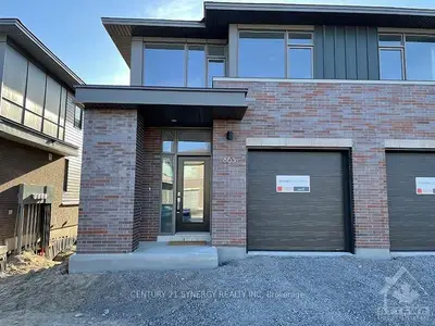 865 MOSES TENNISCO Street, Manor Park - Cardinal Glen and Area, ON K1K 5A2